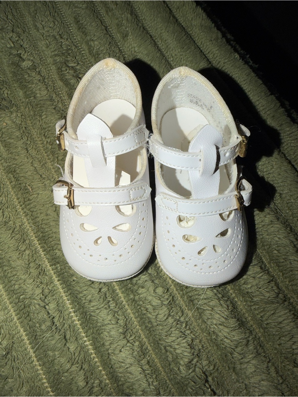Vintage DYNK Kids White Mary Jane Crib Shoes NOS Made in USA Size 0
